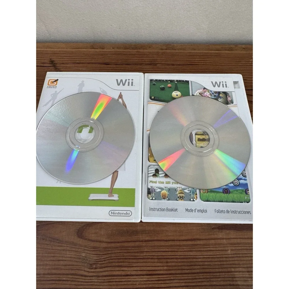 Nintendo Wii Fit And Wii Play Bundle-Wii Games Lot With Cases & Manuals UNTESTED